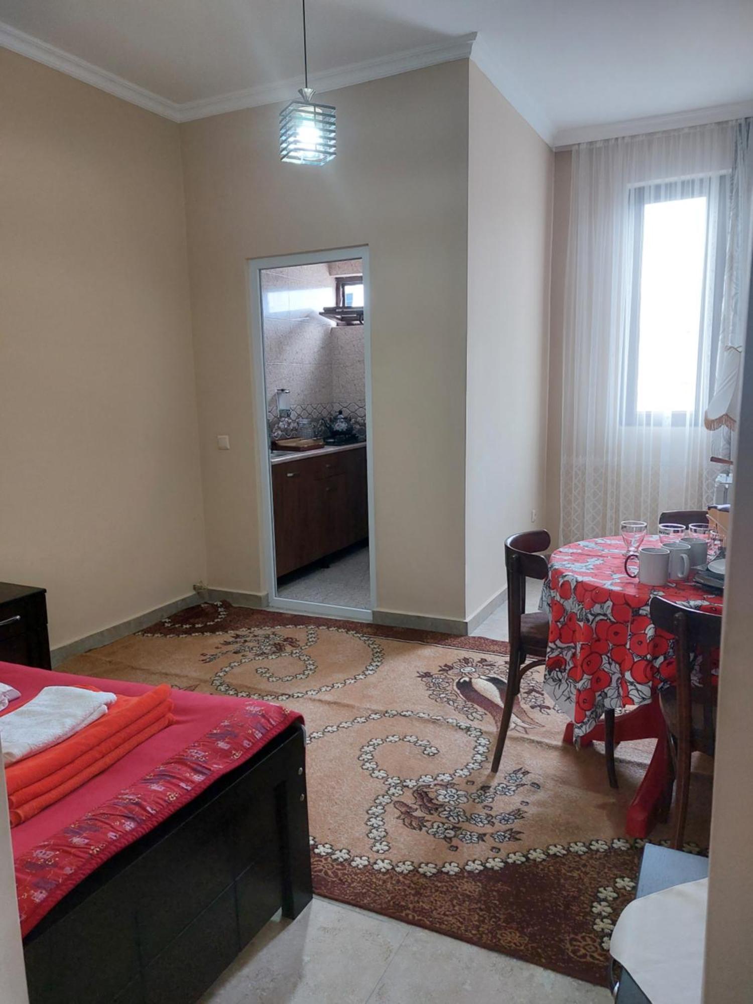 מלון Sunny House קובולטי חדר תמונה