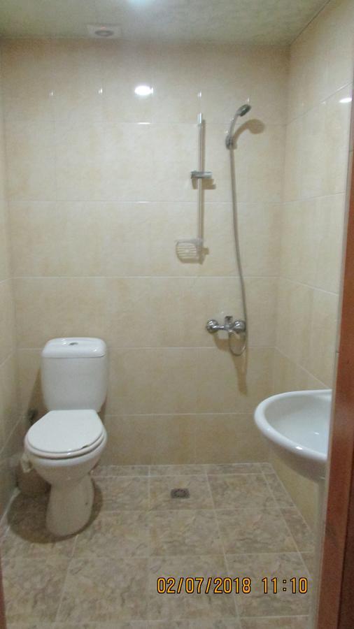מלון Sunny House קובולטי מראה חיצוני תמונה
